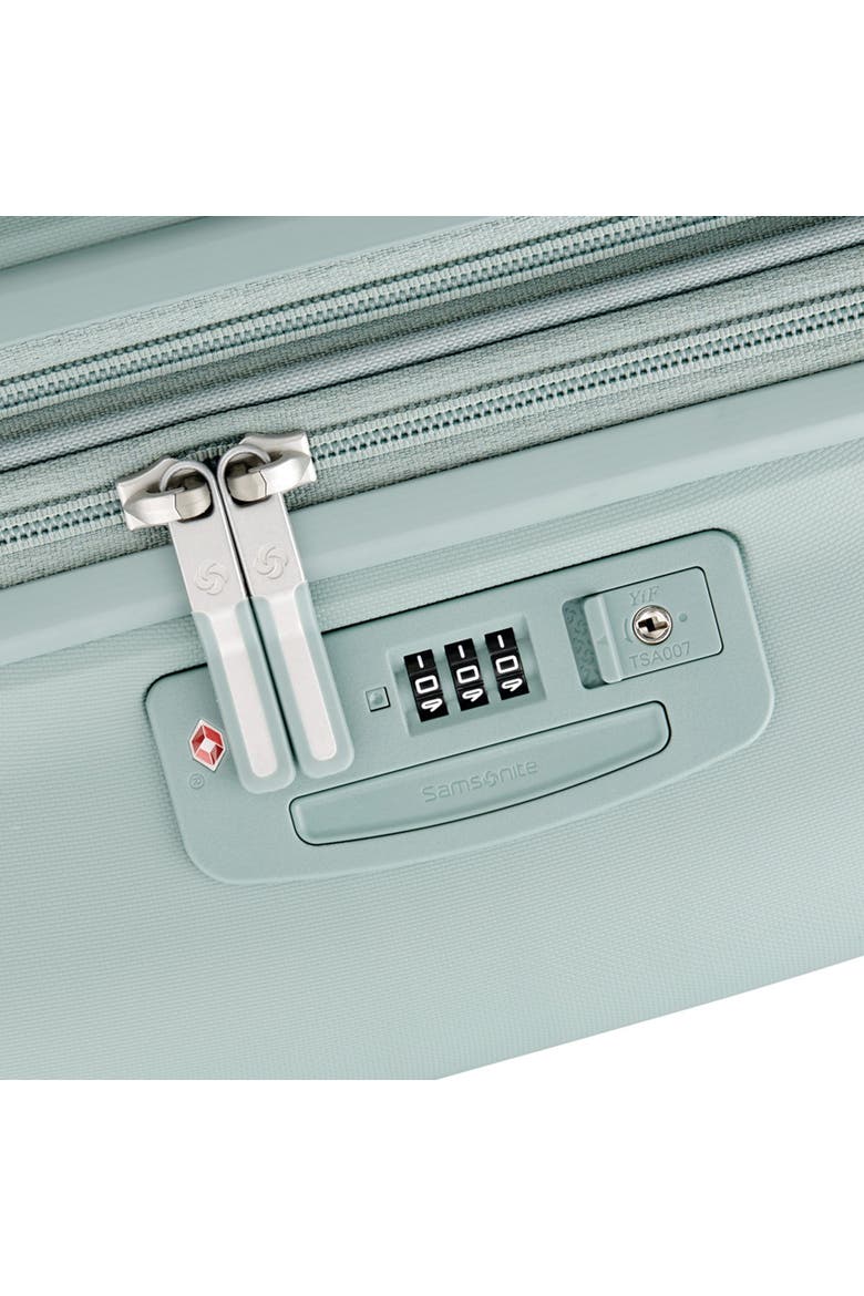 Elevation Plus 21" Carry On Spinner Luggage, Alternate, color, Cypress Green