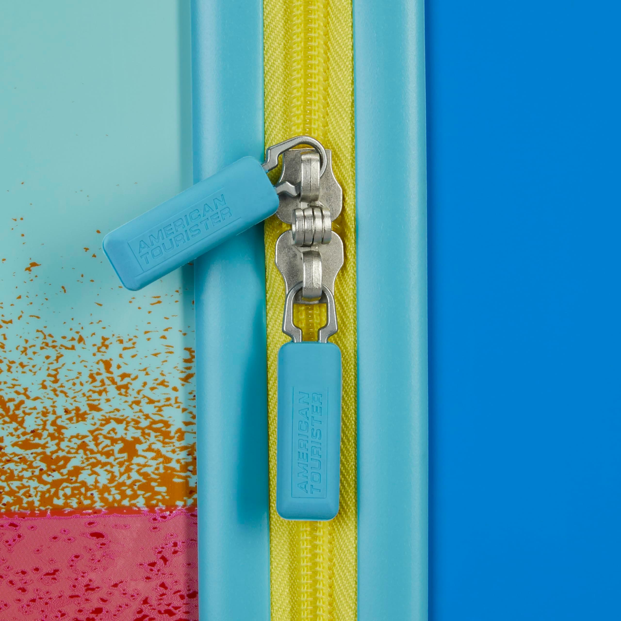 AMERICAN TOURISTER Disney Hardside Carry on 18 Inch Luggage with Spinner Wheels, Alternate, color, Stitch