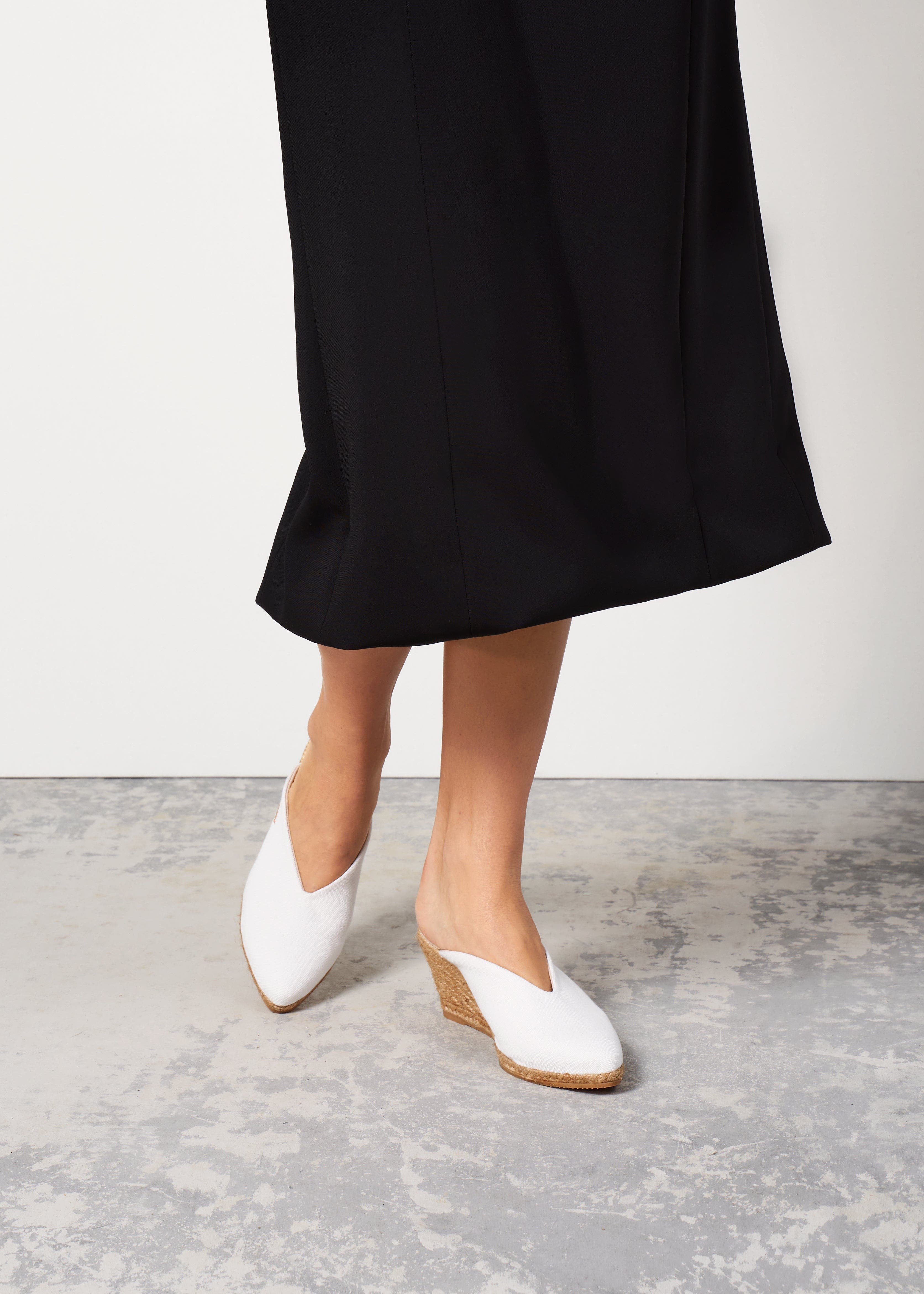 VISCATA Truja Canvas Espadrille Mule Wedges, Alternate, color, White