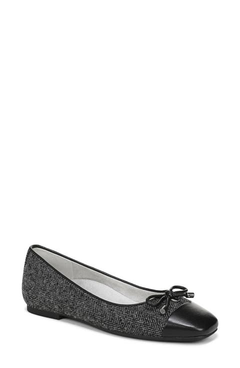 Klara Cap Toe Flat (Women)