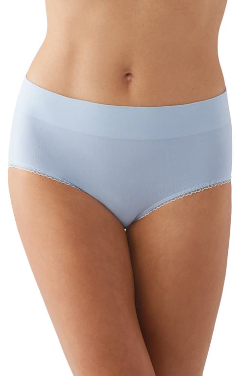 Wacoal Feeling Flexible Seamless Hi Cut Brief