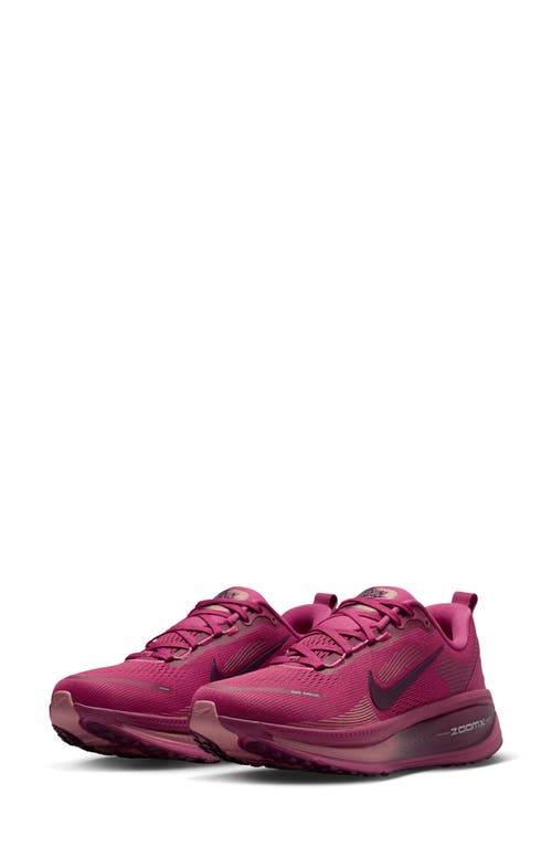 Nike Vomero 18 Running Shoe In Pink