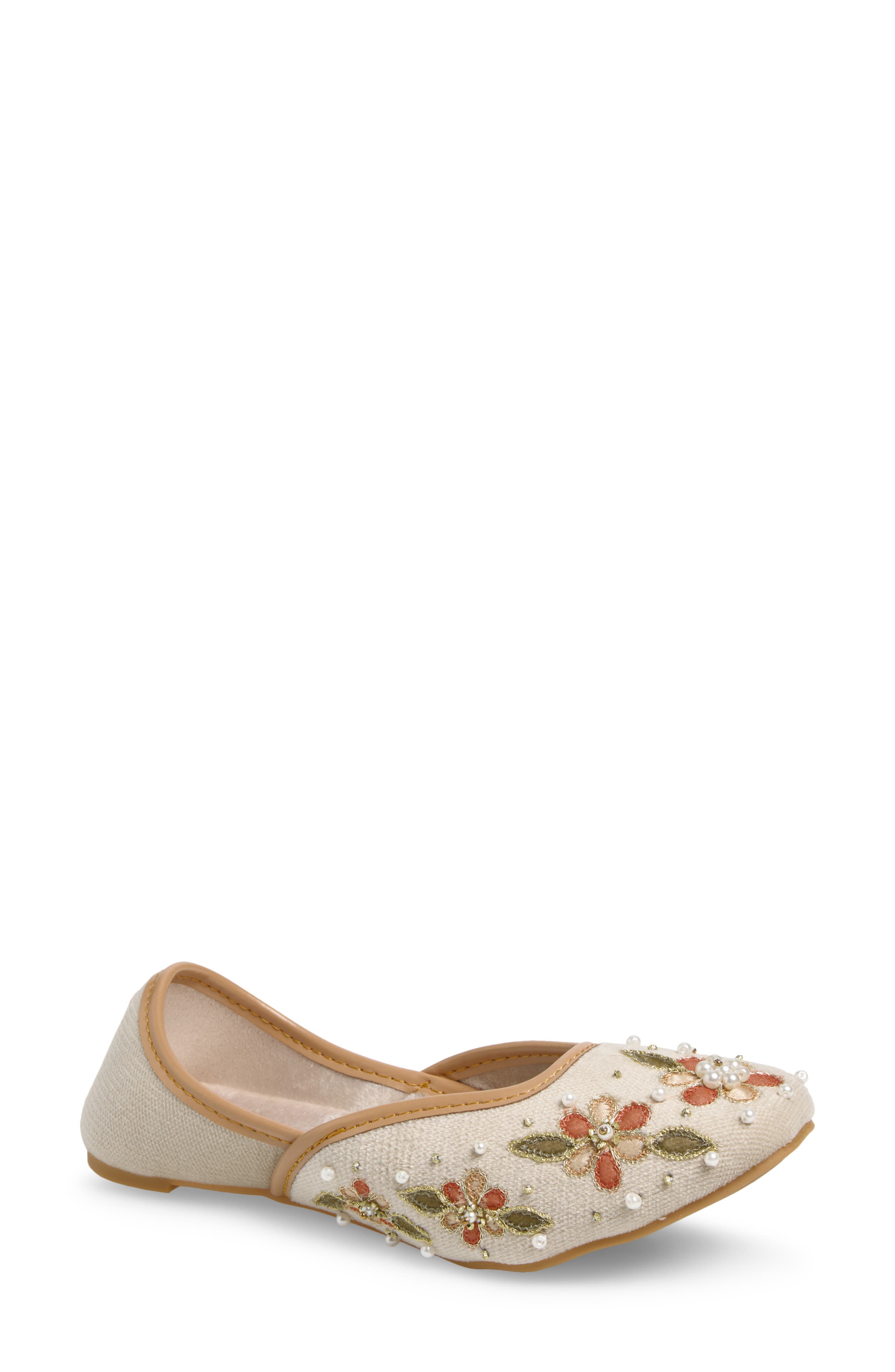 FUCHSIA Chaman Flat, Main, color, Light Beige