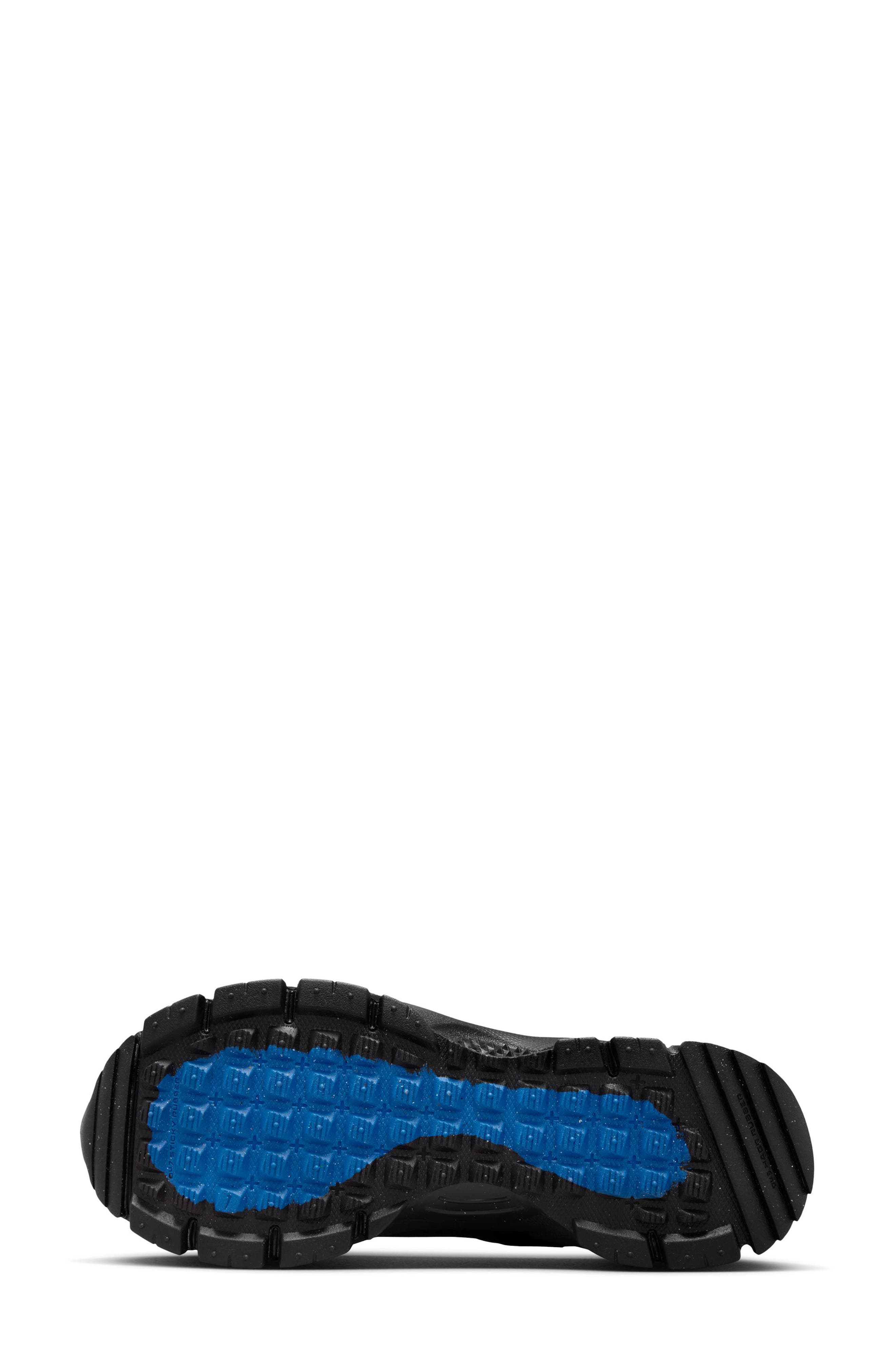 Nike Zoom Vomero Roam Winterized Sneaker, Alternate, color, Black/ Black/ Black/ Blue