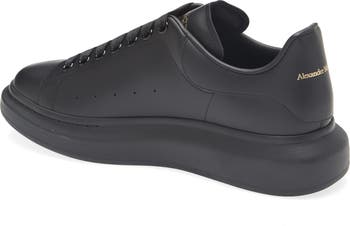 Oversized Sneaker
