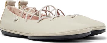 Right Nina Flat
