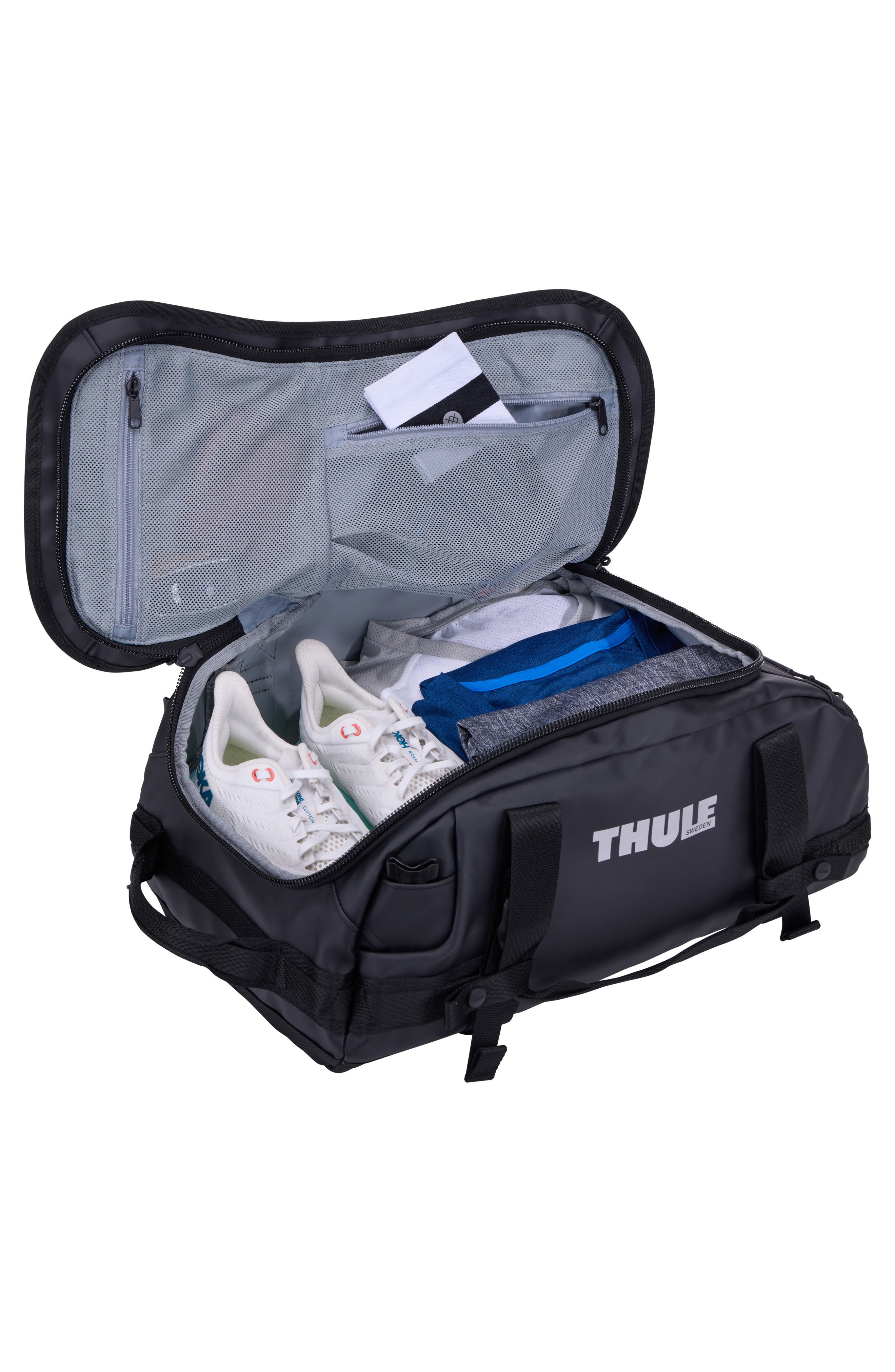 Thule Chasm 30-Liter Duffle Bag, Alternate, color, Black