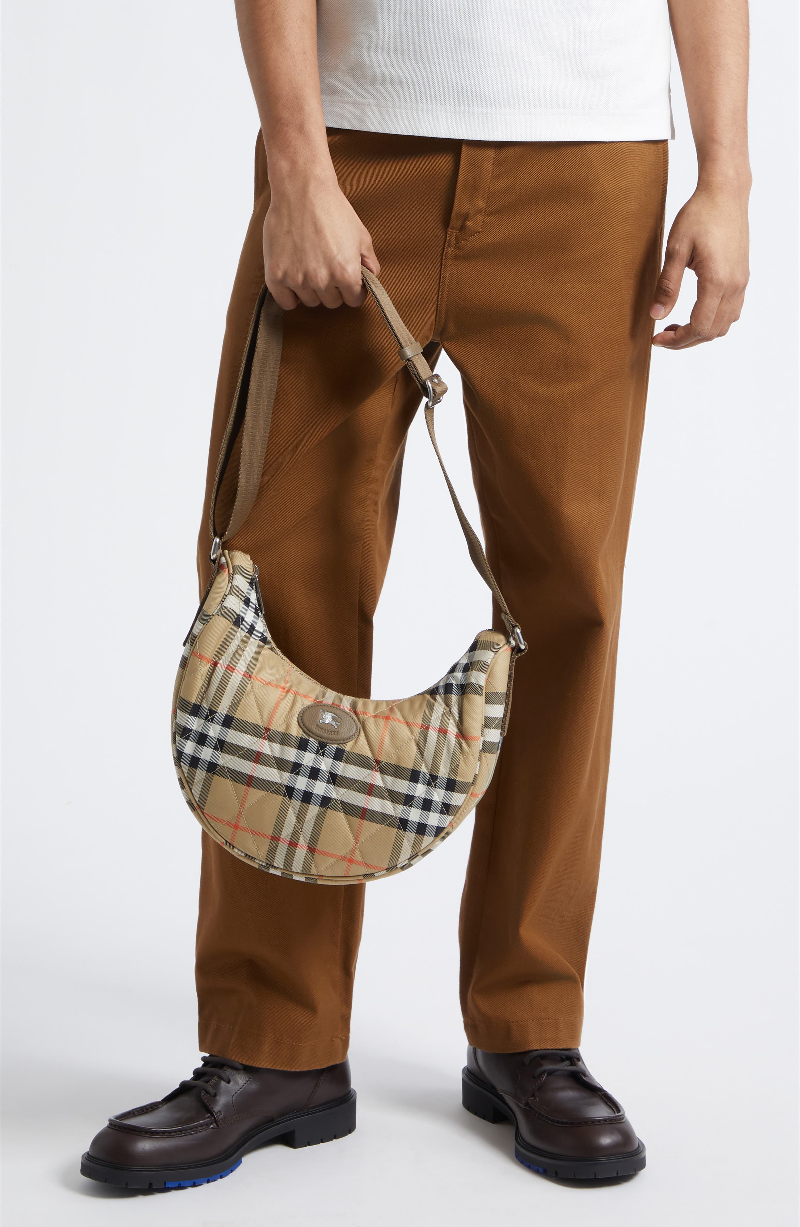 Burberry Horseshoe Quilted Twill Crossbody Bag, Alternate, color, Sand