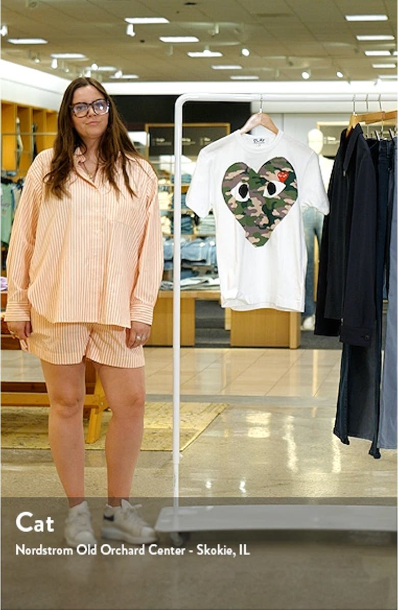 Camo Big Heart Graphic Tee, sales video thumbnail