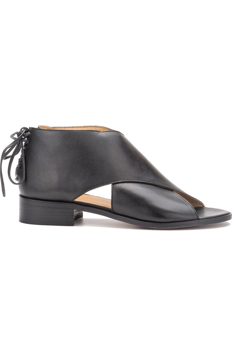 VINTAGE FOUNDRY Regan Crossover Sandal, Alternate, color,