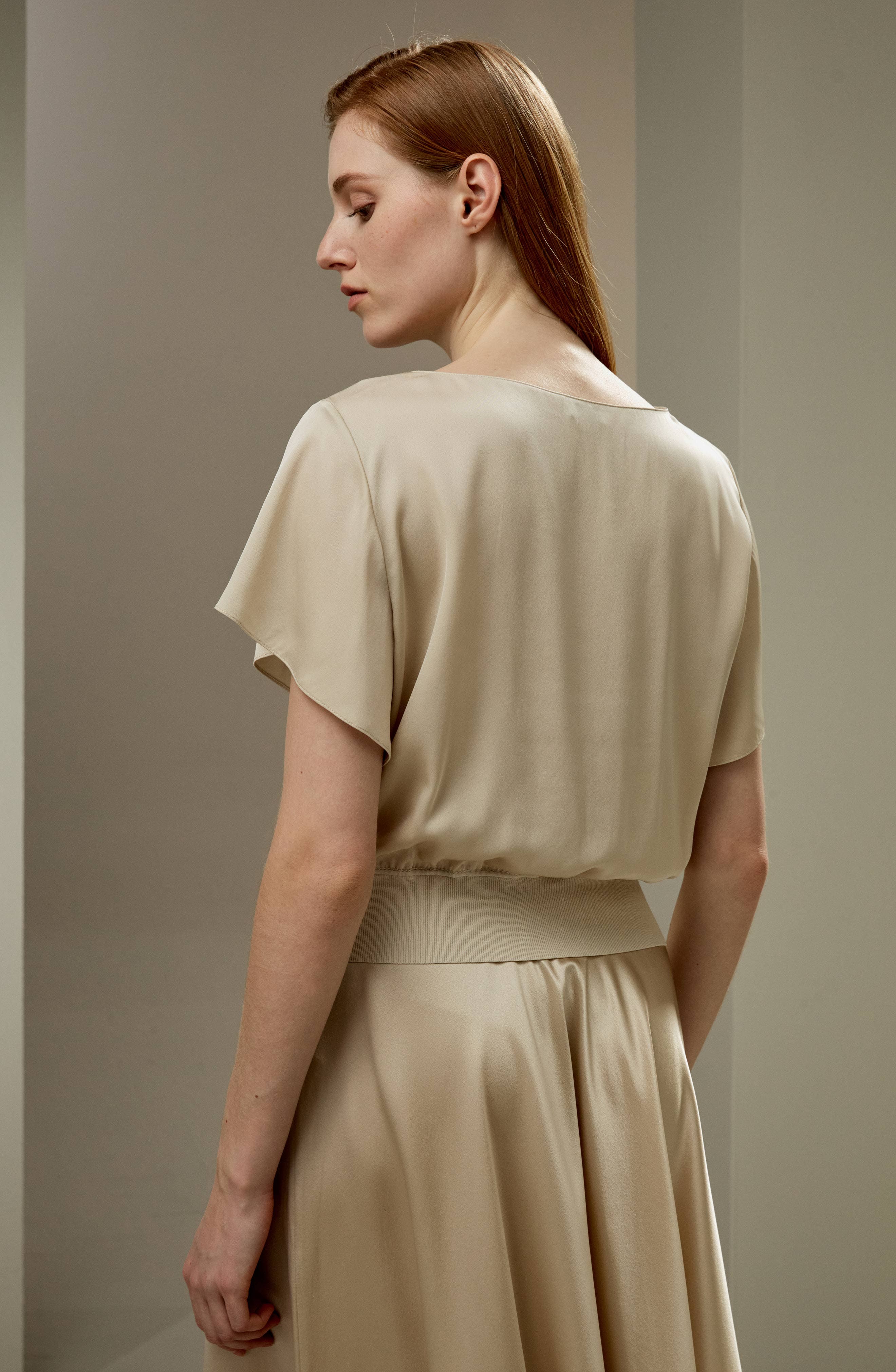 Short Rippled Batwing Sleeves Silk Shirt - image 2