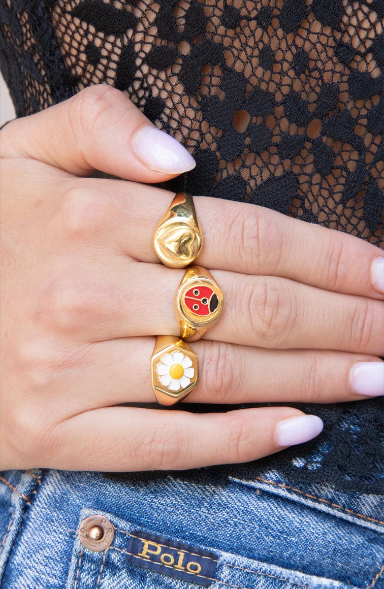 Wilhelmina Garcia Daisy Ring, Alternate, color, 