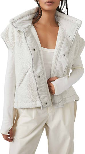 Scout It Out Fleece Vest