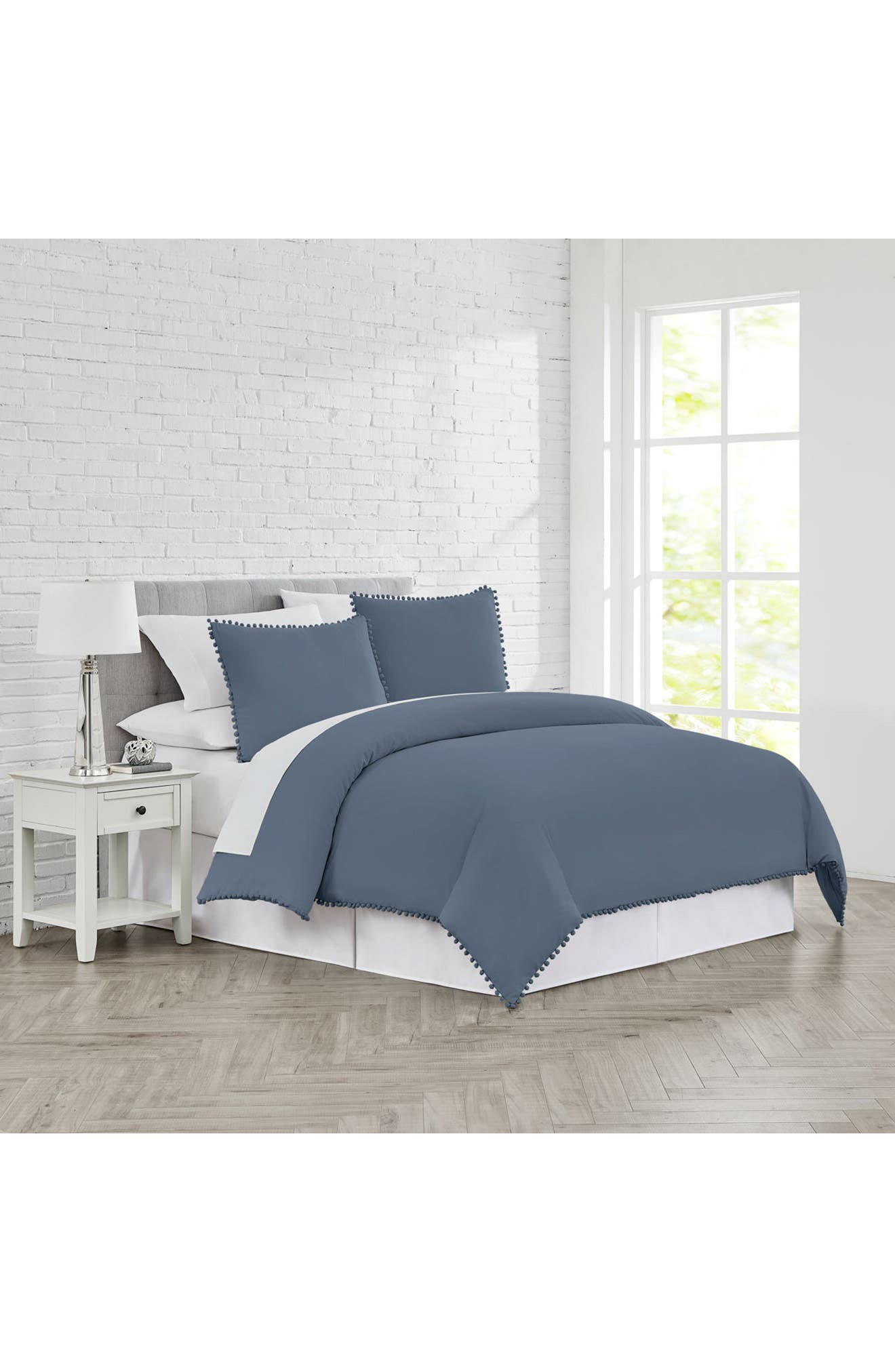 Classic Pompom Trimmed Duvet Cover Set