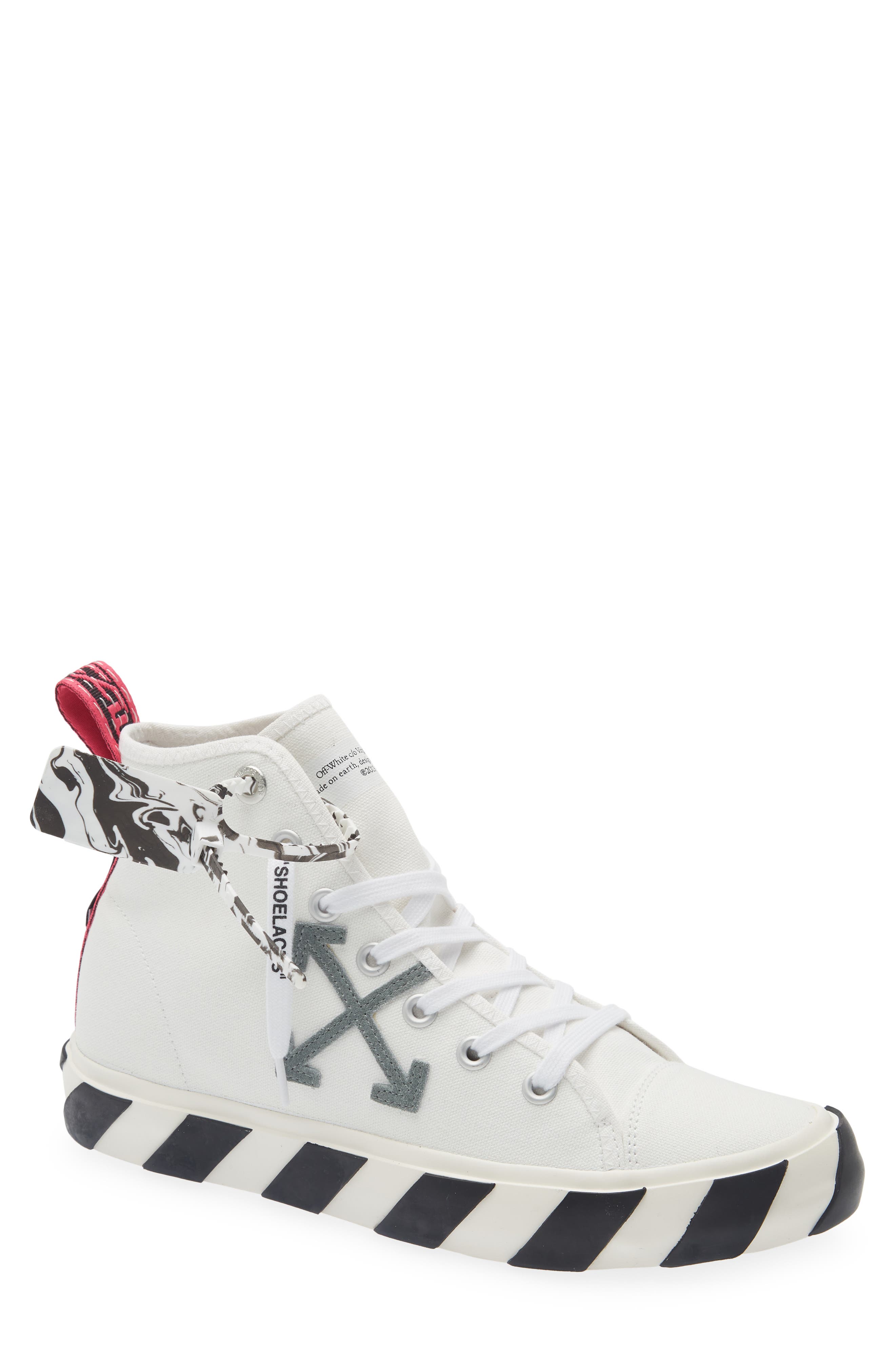 Off-White <p>Mid Top Vulcanized Sneaker (Men)</p>
