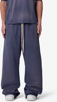 mnml Ultra Baggy Fleece Sweatpants