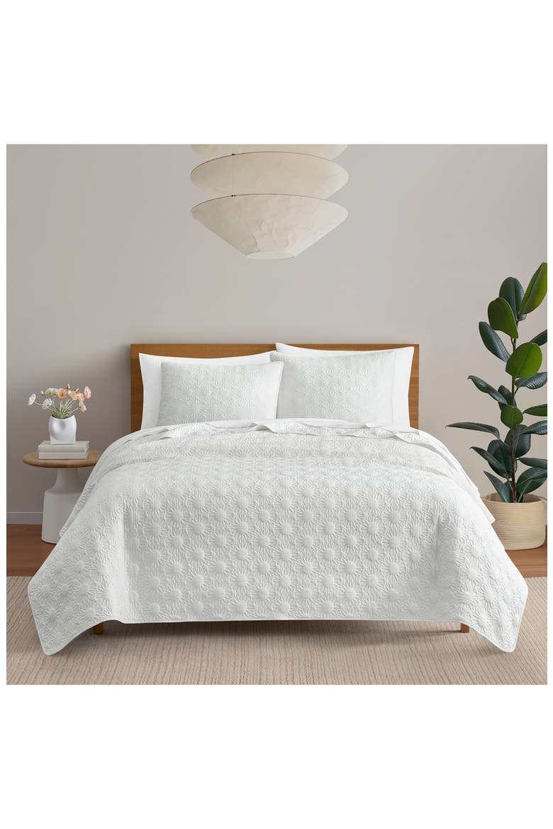 Devon Quilt & Shams Set, Alternate, color, SNOW