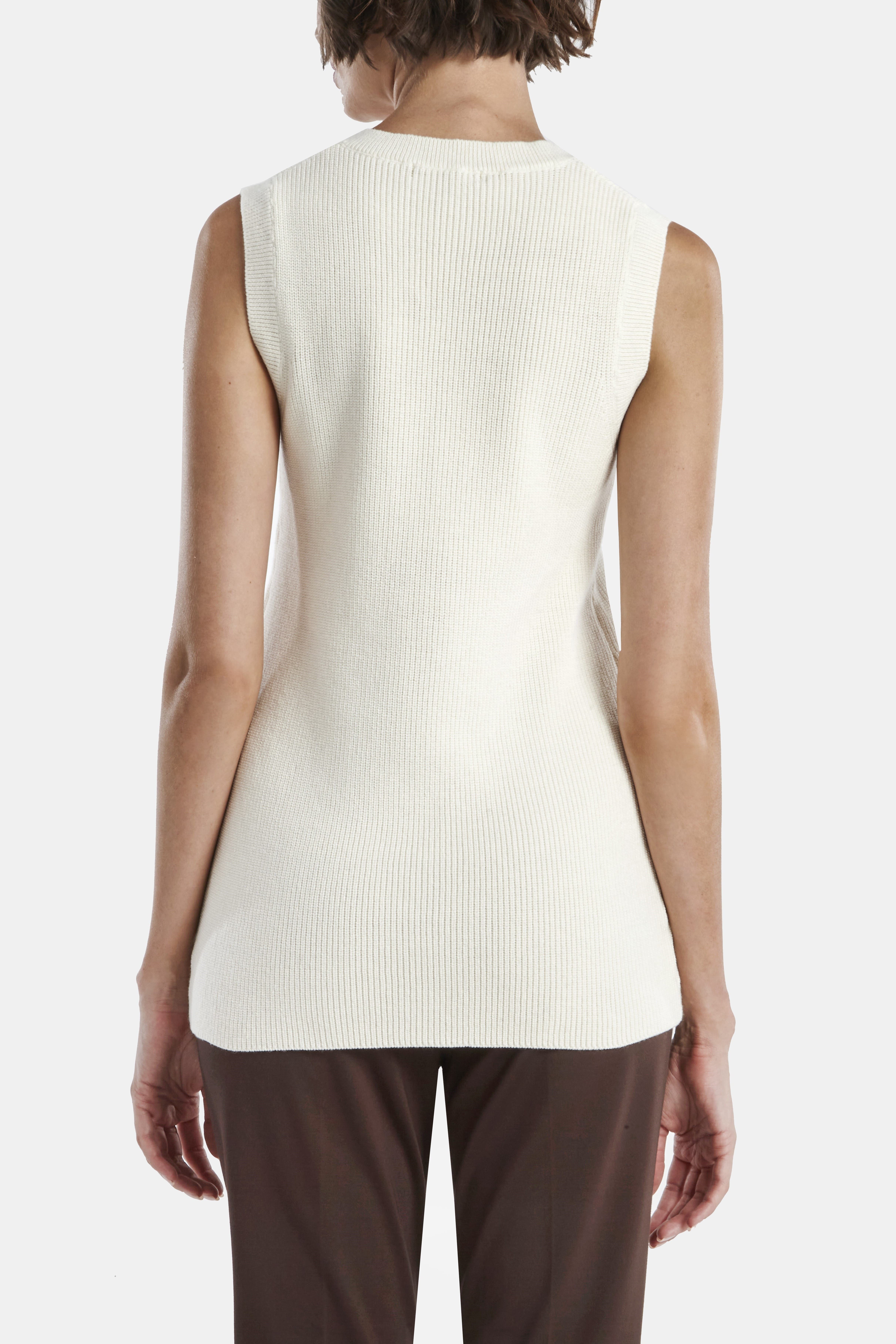 THE GIGI VEST - image 4