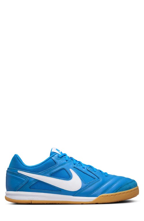 Nike Gato Soccer Sneaker