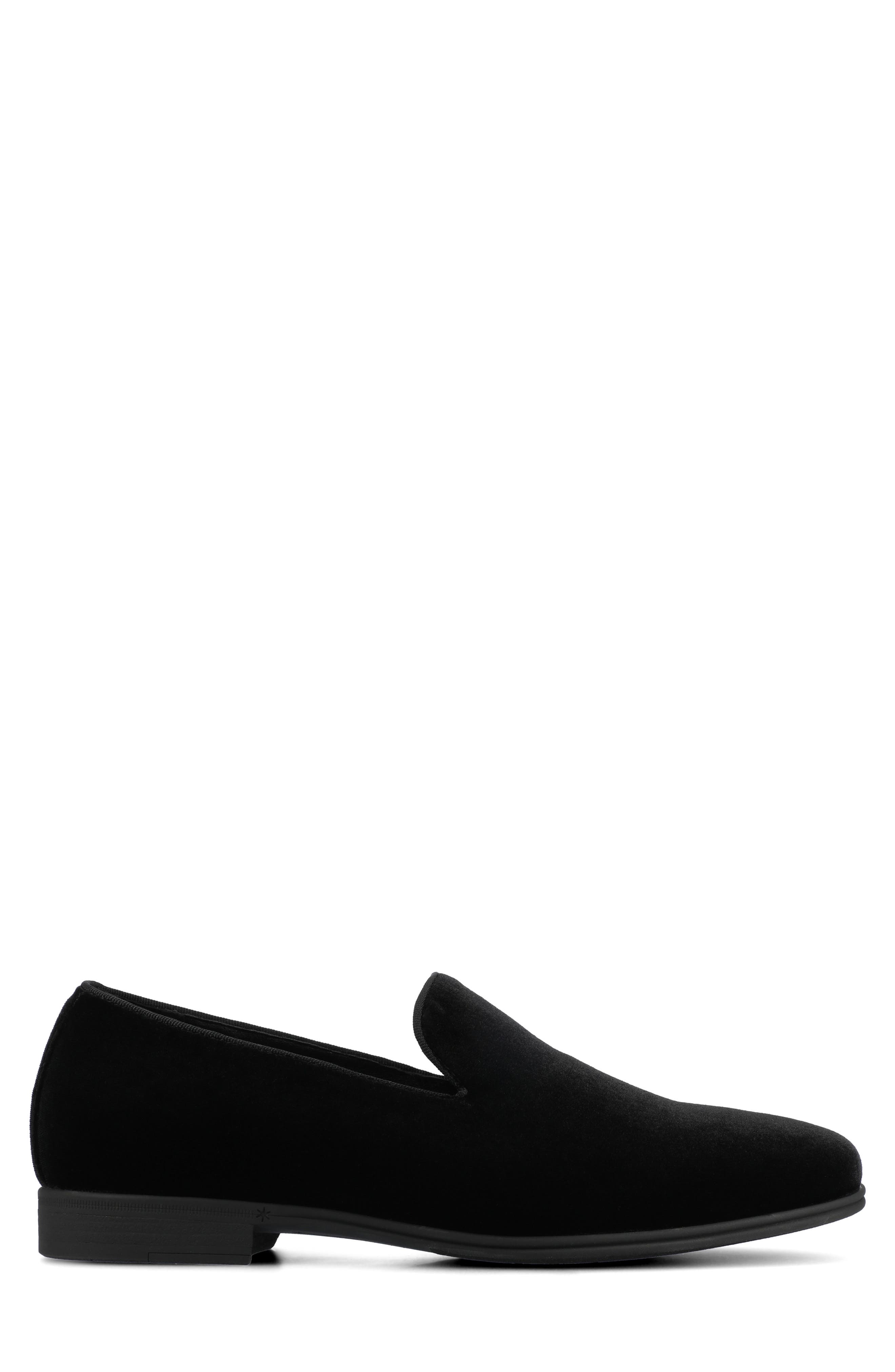 Giovanni Plain Toe Loafer, Alternate, color, BLACK VELOUR