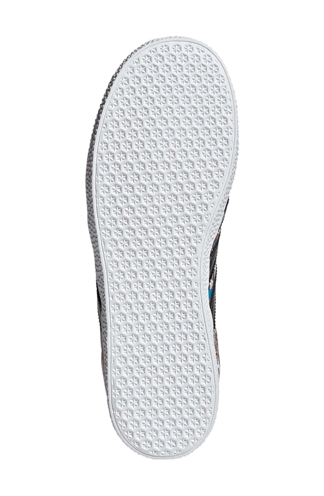 adidas x Disney Kids' Where's Mickey Gazelle Sneaker, Alternate, color, 