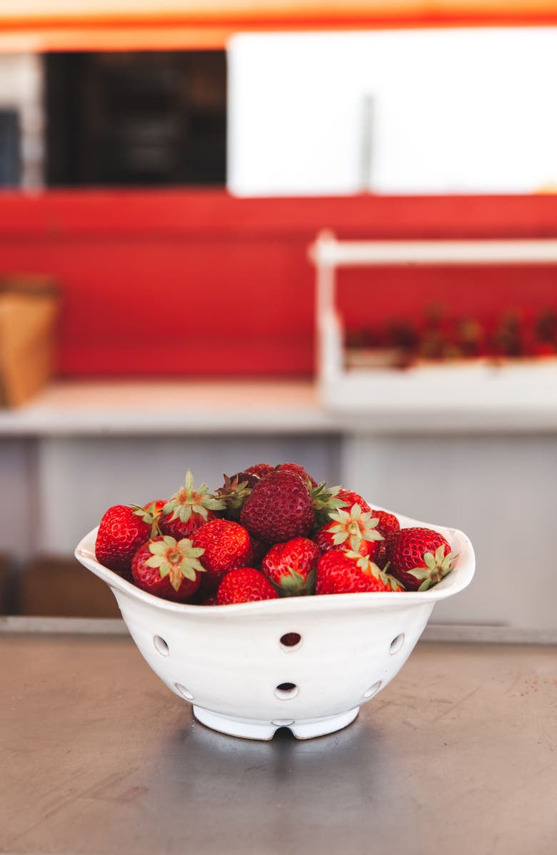 Farmhouse Pottery Windrow Berry Bowl, Alternate, color,