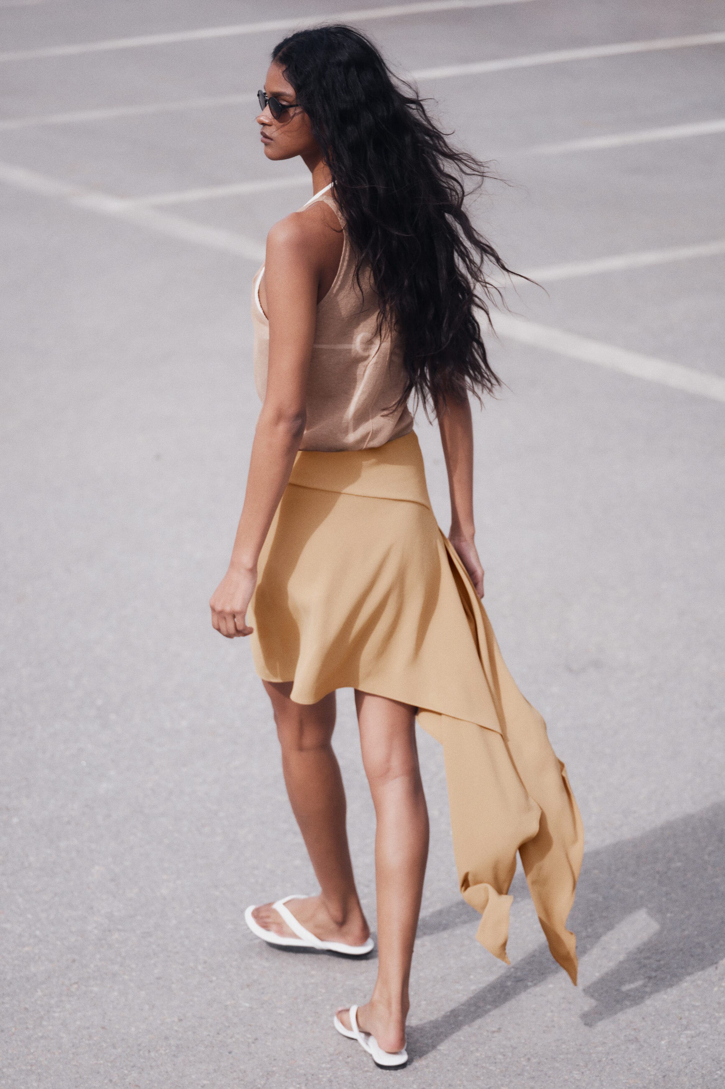 selected Dark beige