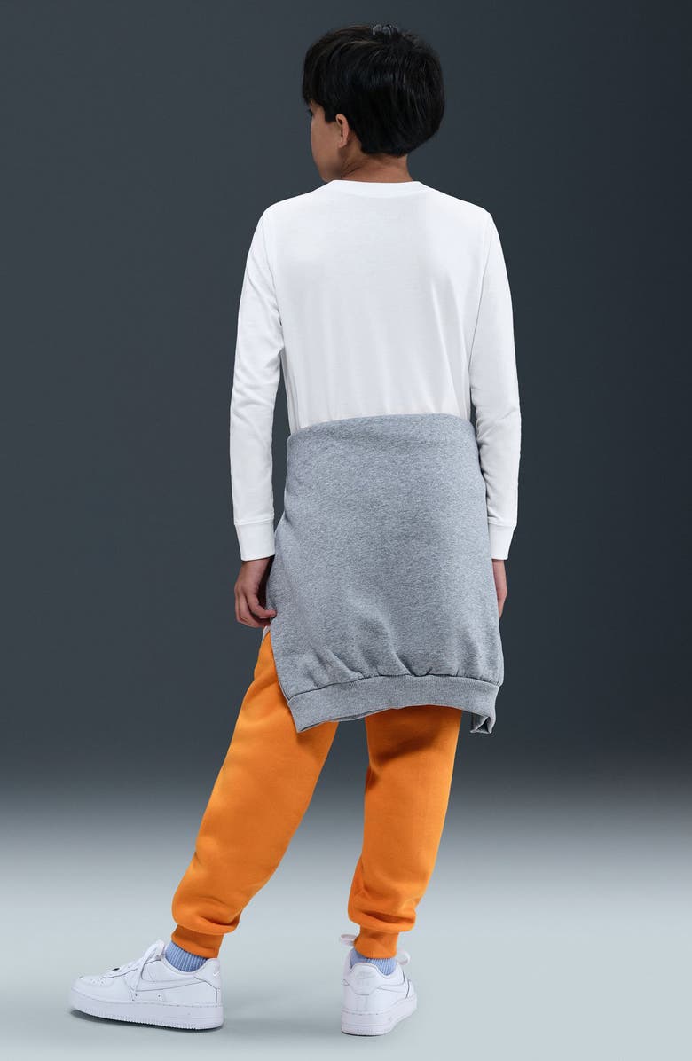 Nike Kids' Cold Kicks Long Sleeve Graphic T-Shirt, Alternate, color, White