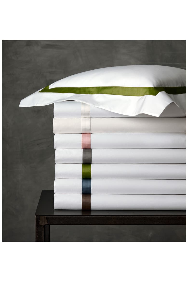 Lowell 600 Thread Count Set of 2 Pillowcases, Alternate, color, IVORY/ CHAMPAGNE