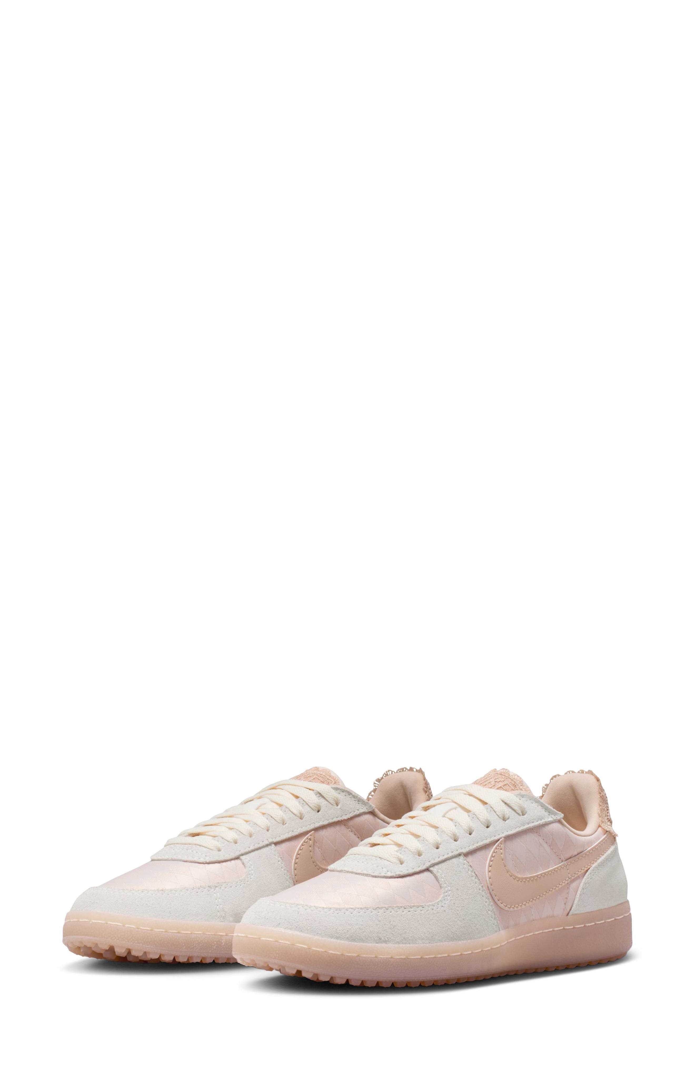 CHALK/ SHIMMER/ LIGHT BROWN