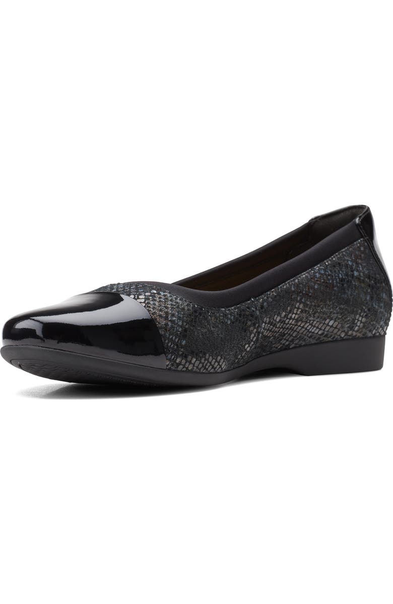 Clarks<sup>®</sup> Un Darcey Cap Toe Flat, Alternate, color,