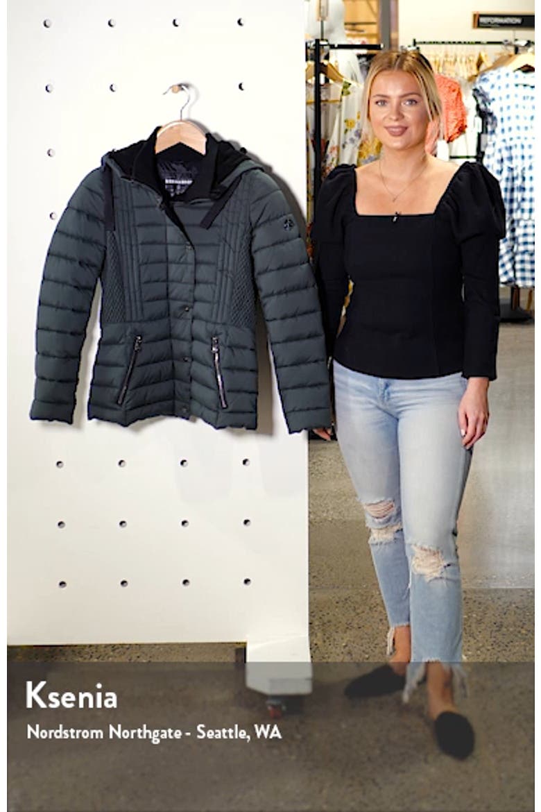Packable Water Resistant Puffer Jacket video