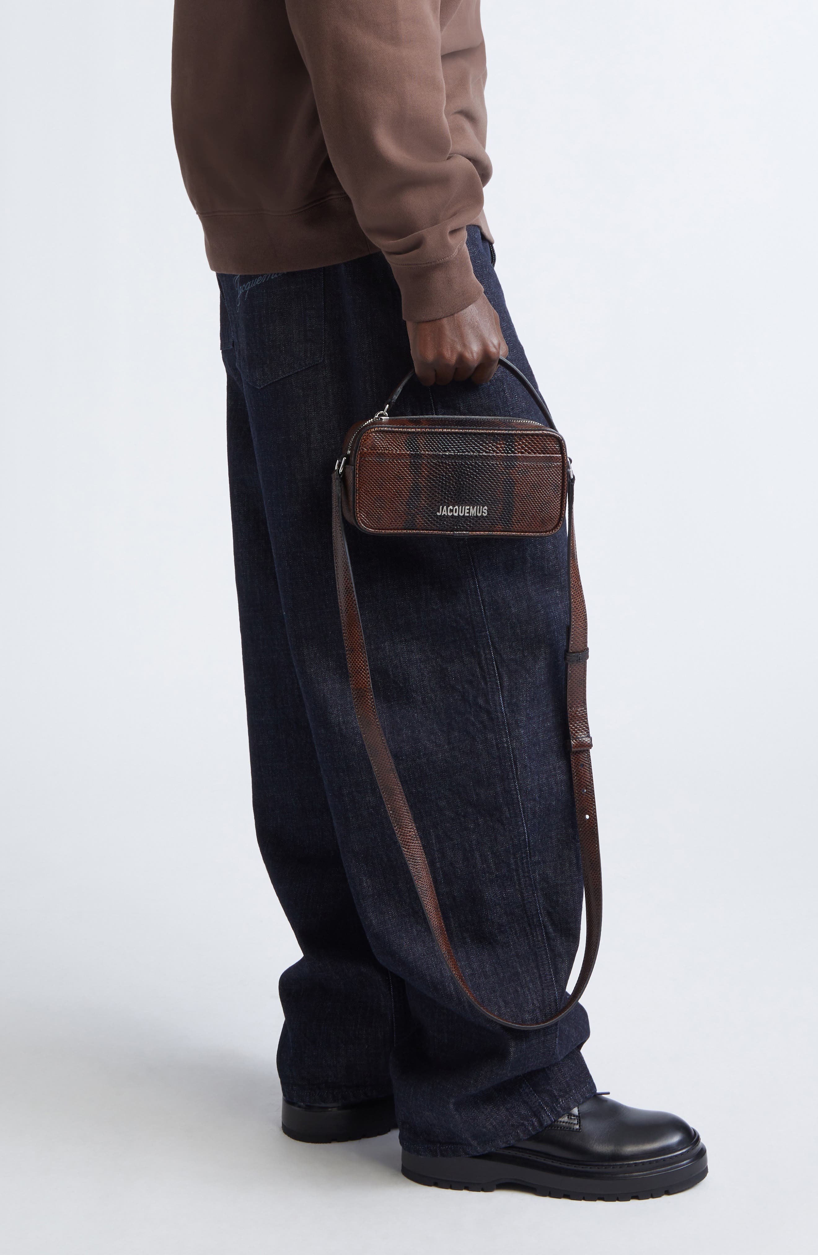 Jacquemus Le Baneto Snakeskin Embossed Leather Camera Bag, Alternate, color, Dark Brown 880