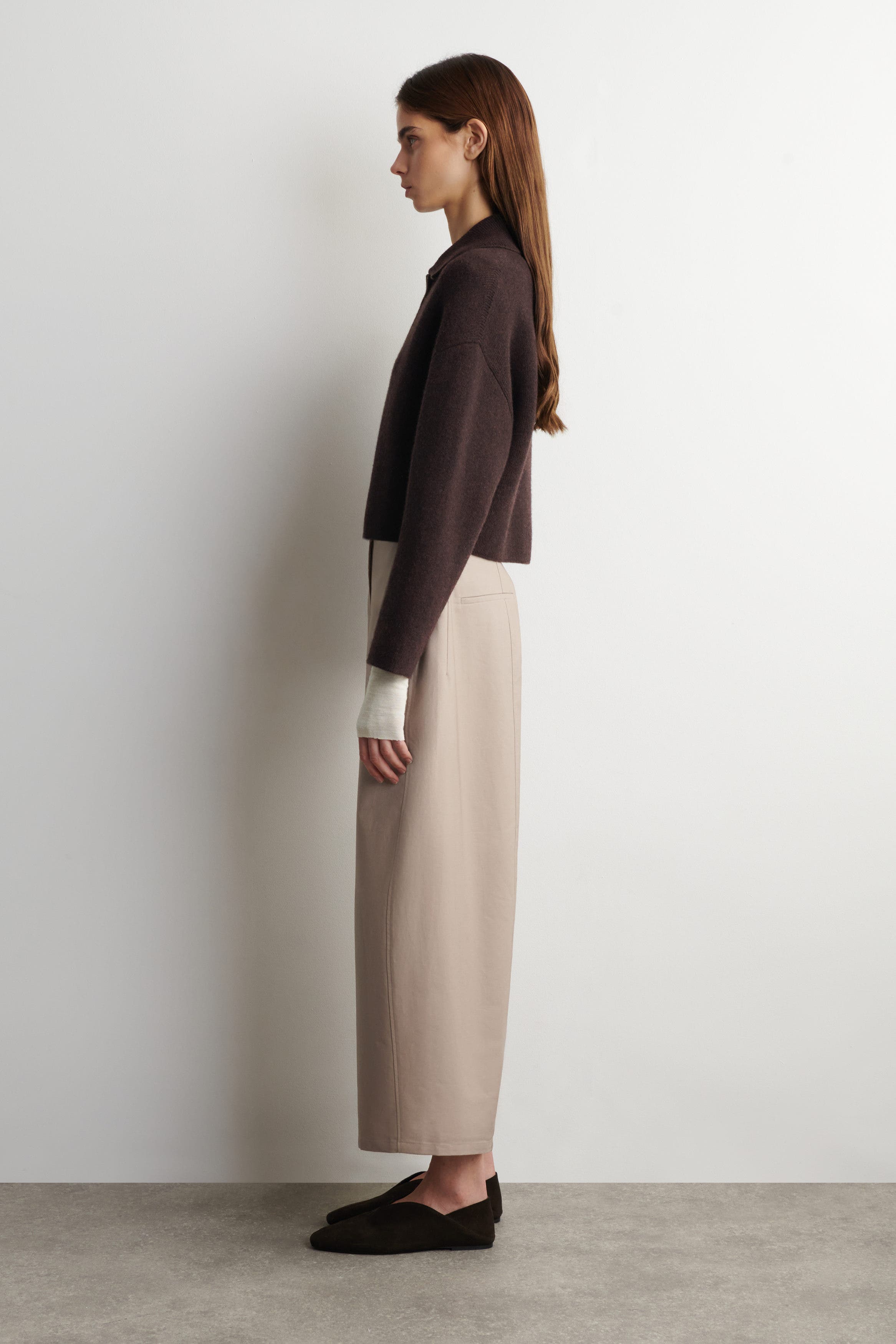 Cropped Barrel-Leg Cotton Pants - image 2