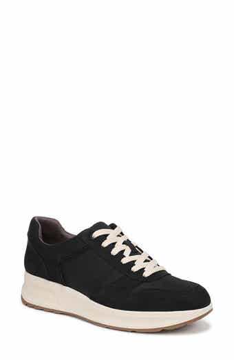 LifeStride Revival Sneaker
