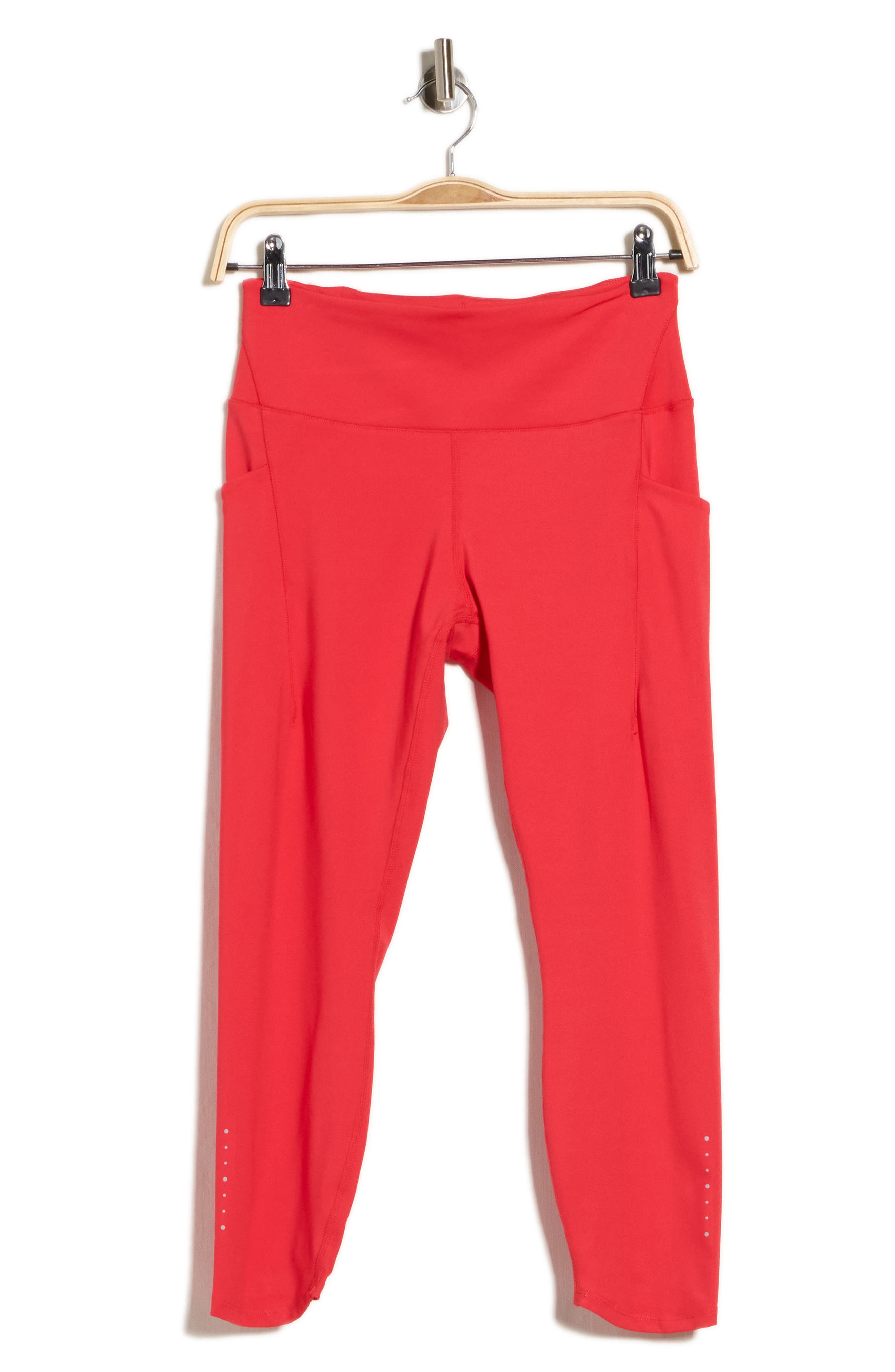 Curved Capri Leggings