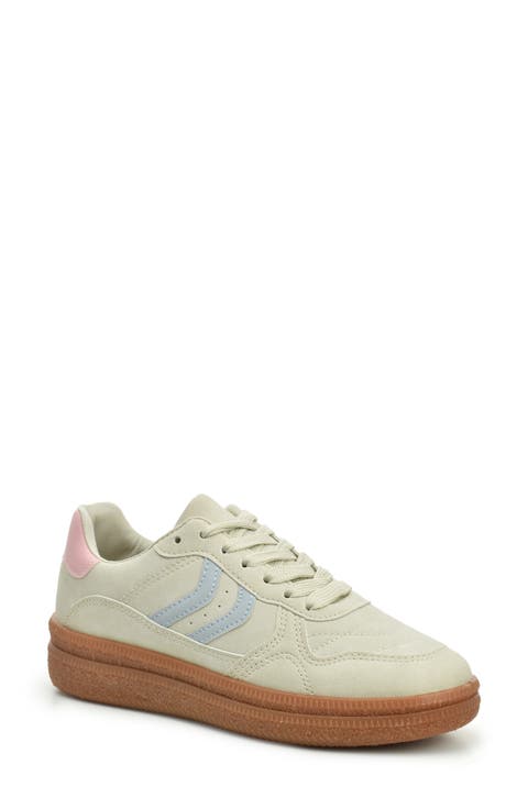 Low Top Crepe Sole Sneaker (Women)