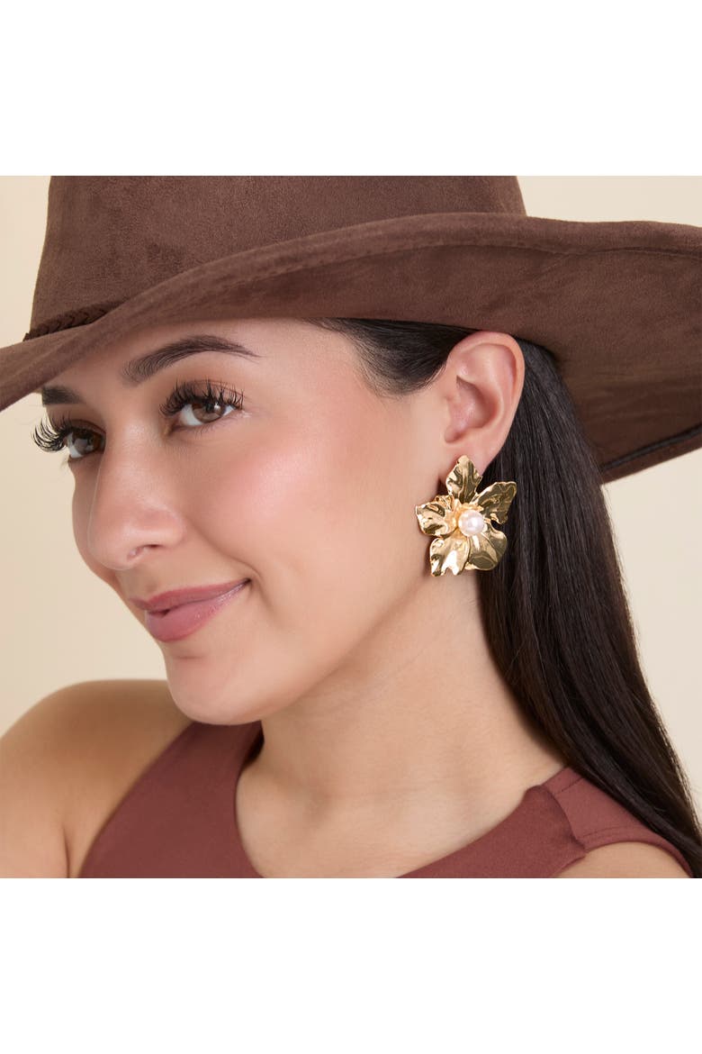 Flower Earrings with Pearl Center, Alternate, color, Gold