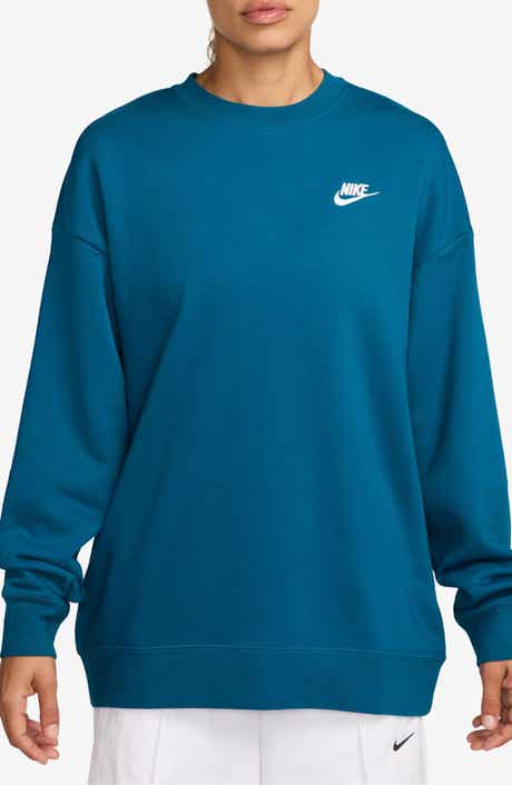Nike Club Fleece Loose Fit Crewneck Sweatshirt