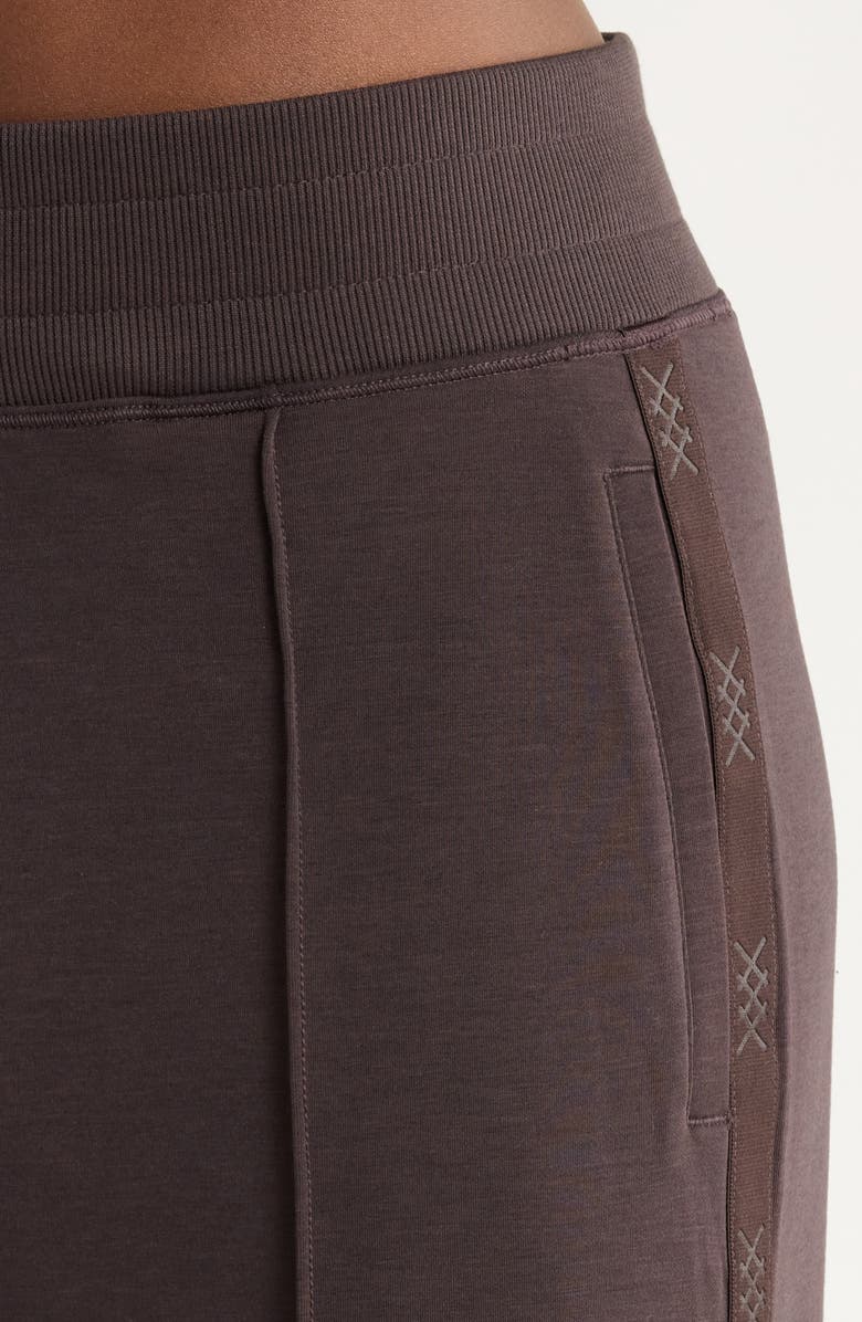 Rhone DreamGlow Trousers, Alternate, color, Dark Espresso