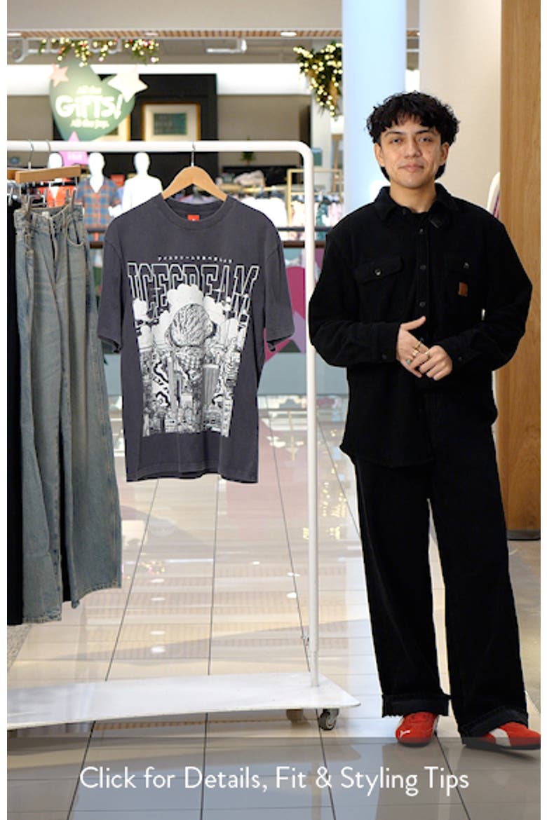 Invasion Oversize Graphic T-Shirt video