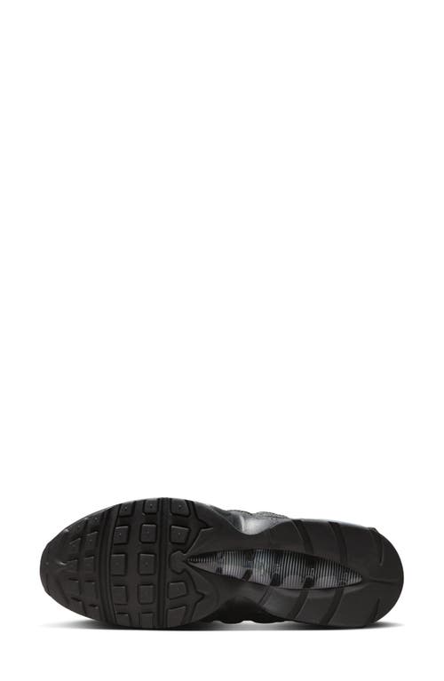 Nike Air Max 95 Sneaker In Black