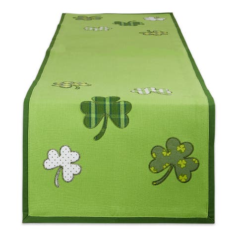 Lucky Day Shamrock Table Runner