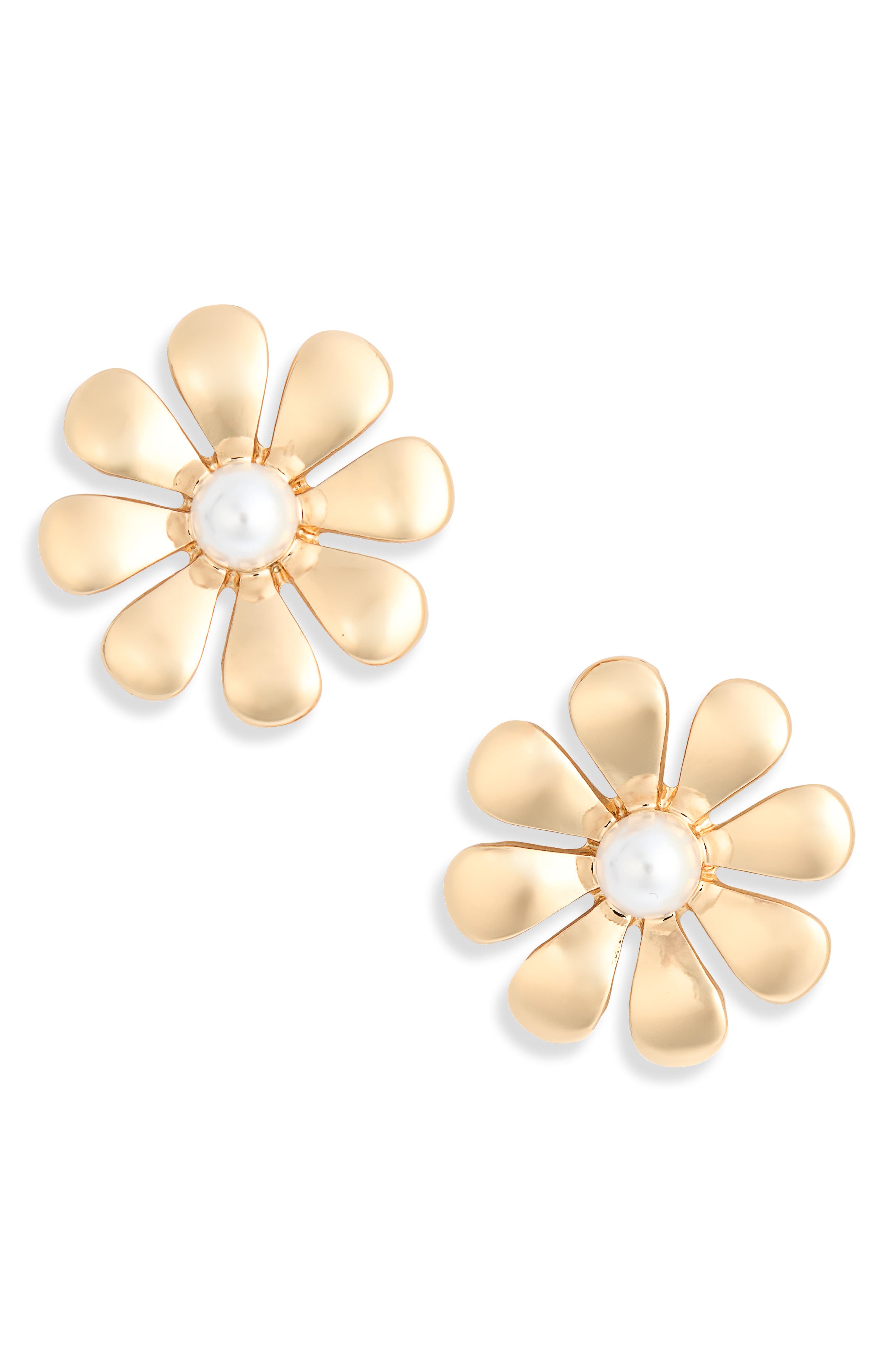 NORDSTROM RACK Faux Pearl Flower Stud Earrings