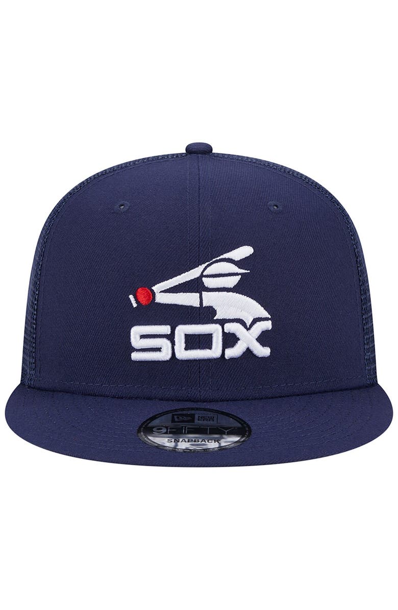 New Era Men's New Era Navy Chicago White Sox Cooperstown Collection Team Color Trucker 9FIFTY Snapback Hat, Alternate, color, Navy