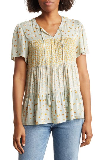 Dr2 By Daniel Rainn Floral Keyhole Tiered Peasant Top In Green