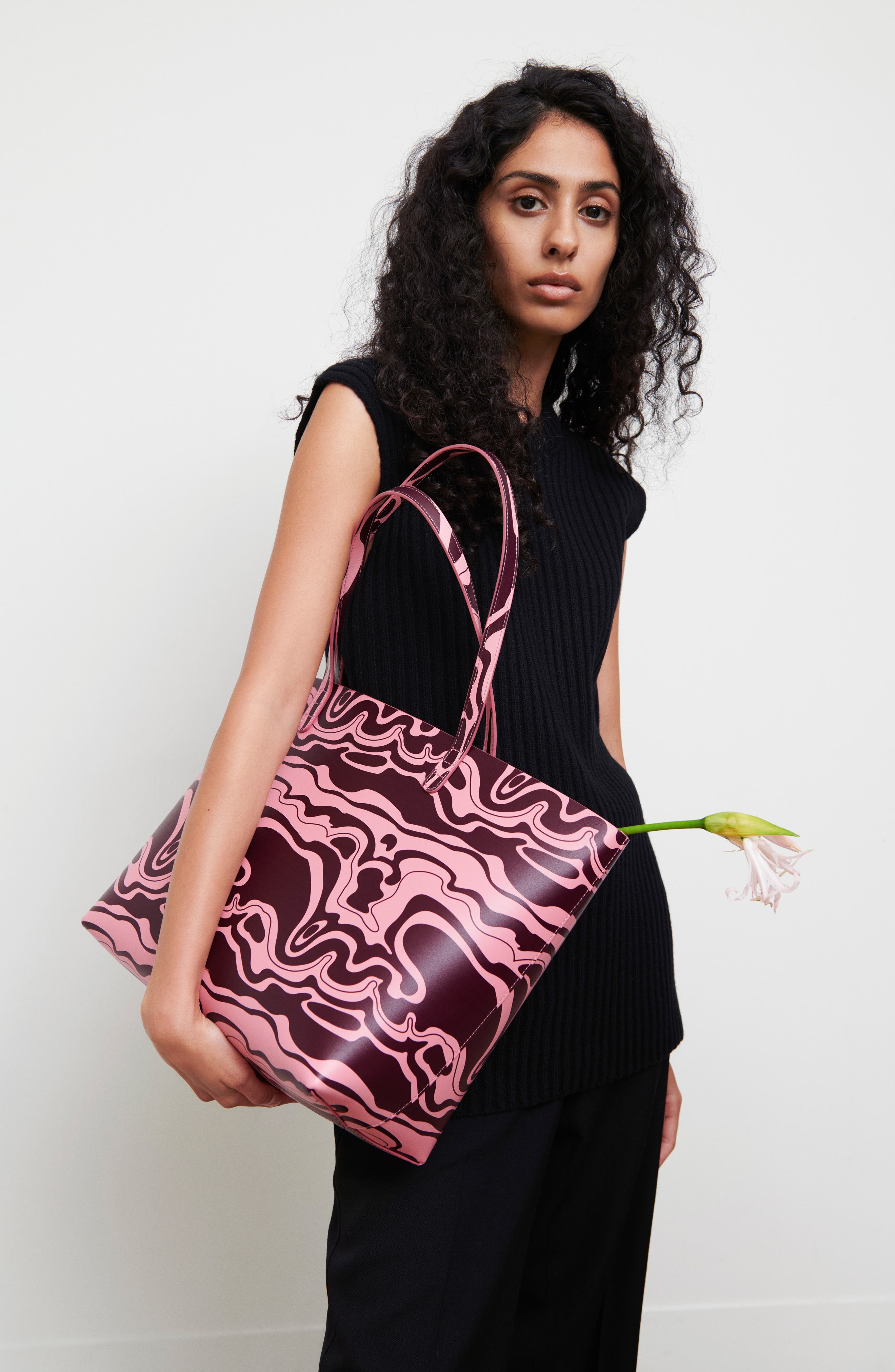 Mansur Gavriel Large Leather Tote, Alternate, color, Flamingo/ Plum