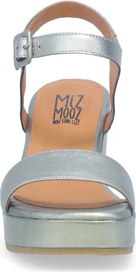 Gillie Block Heel Platform Sandal