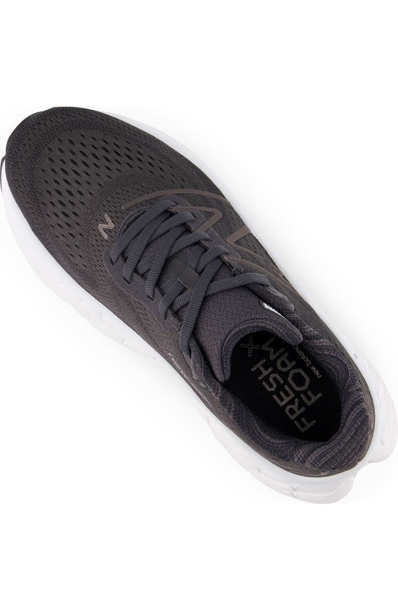 New Balance Fresh Foam X More v4 Running Shoe, Alternate, color, Black/ Starlight