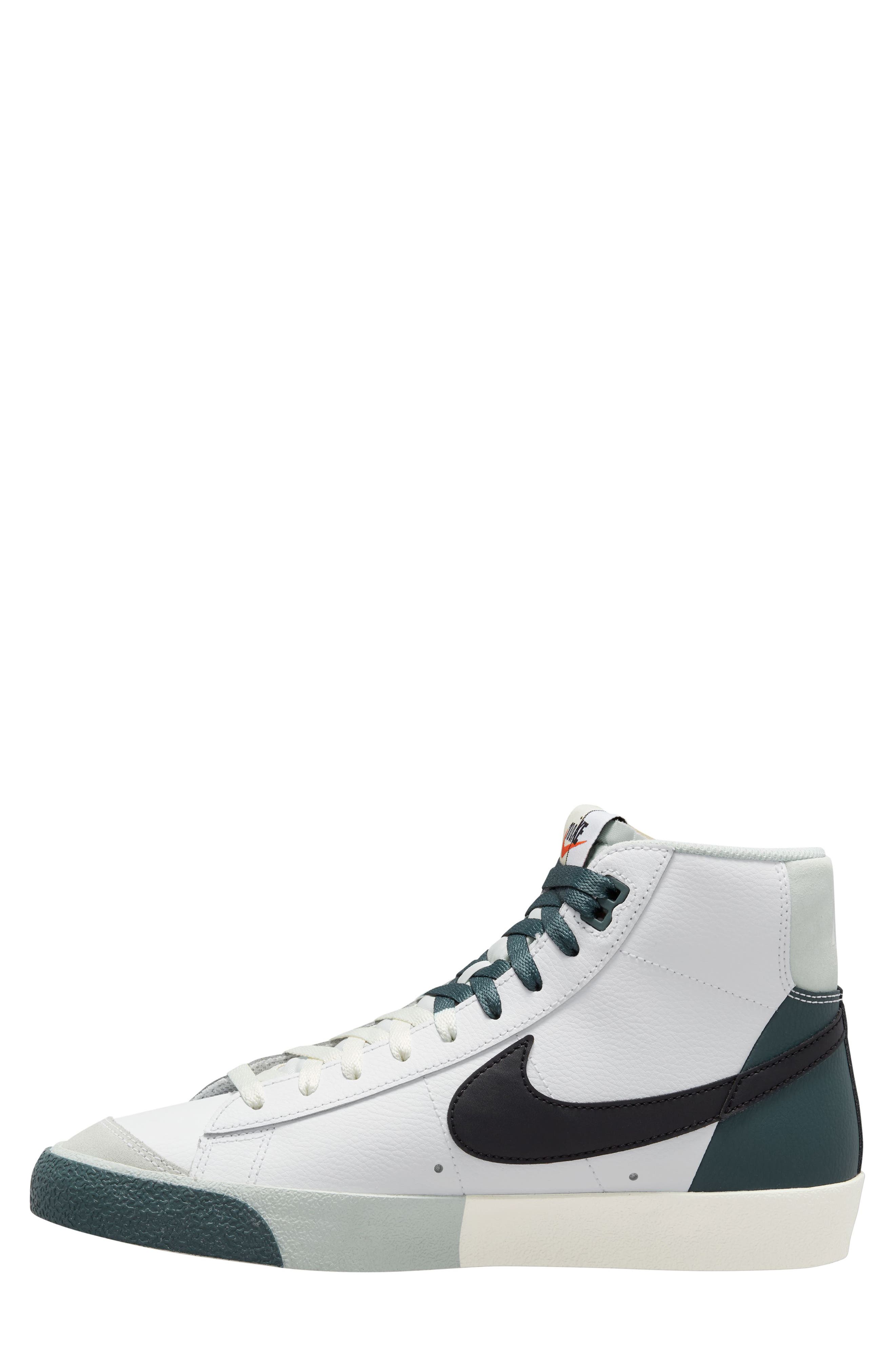 Nike Blazer Mid '77 Premium Sneaker, Alternate, color, 